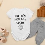 descubre las mejores frases divertidas para ropa de bebe haz reir a todos con tu pequeno