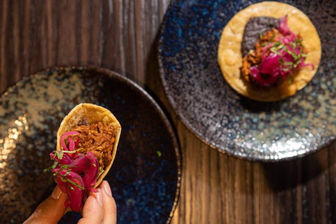 41 autenticas frases para taquerias que te haran saborear el autentico sabor mexicano