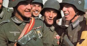 Descubre las mejores 41 frases del ejército español | Frases de valor, patriotismo y coraje